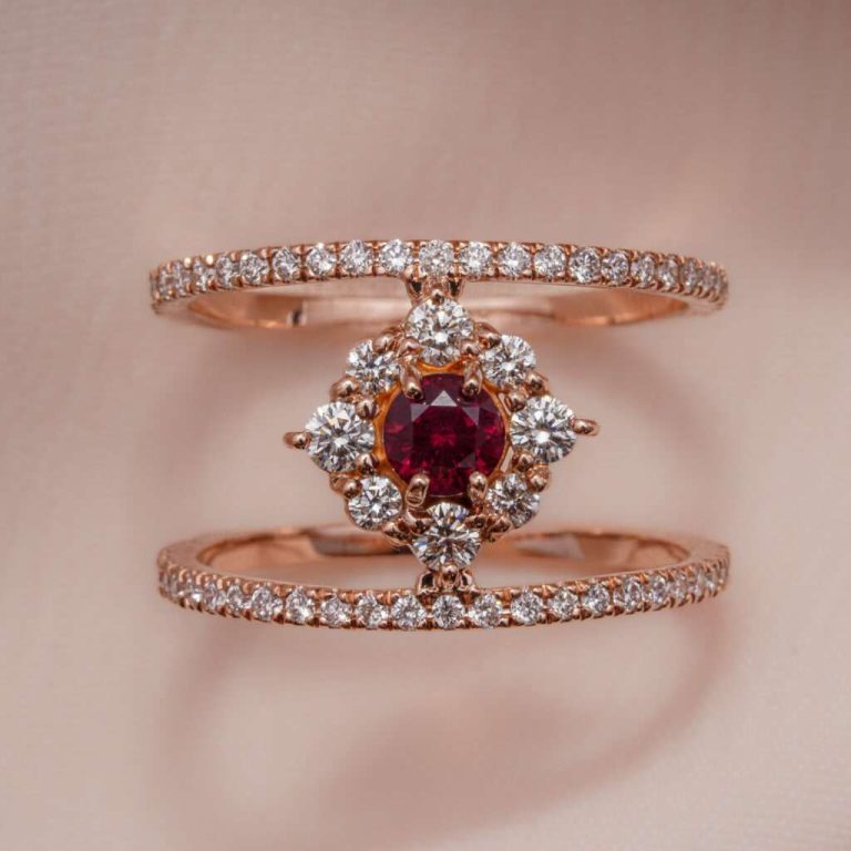 A Personal Touch: How Bespoke Jewelry Enhances Emotional Value