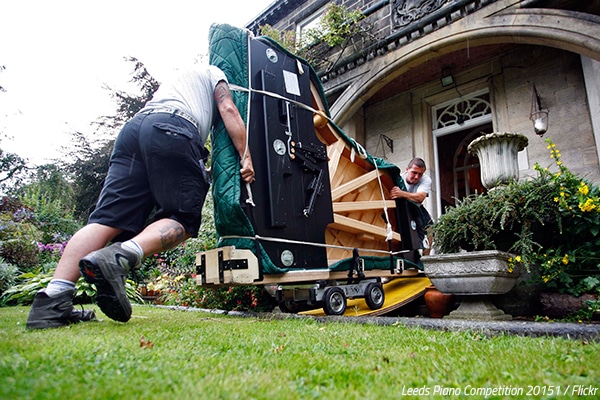 Why Hiring Trained Movers Matters for Delicate Piano Relocations