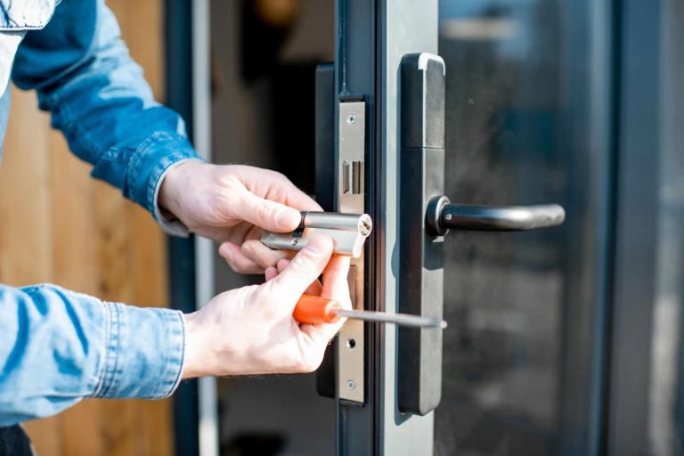 locksmith services near me